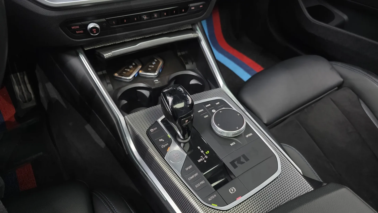 BMW 320 * M PACK* FULLY LOADED* КРАЙНА ЦЕНА!* , снимка 9 - Автомобили и джипове - 54754762