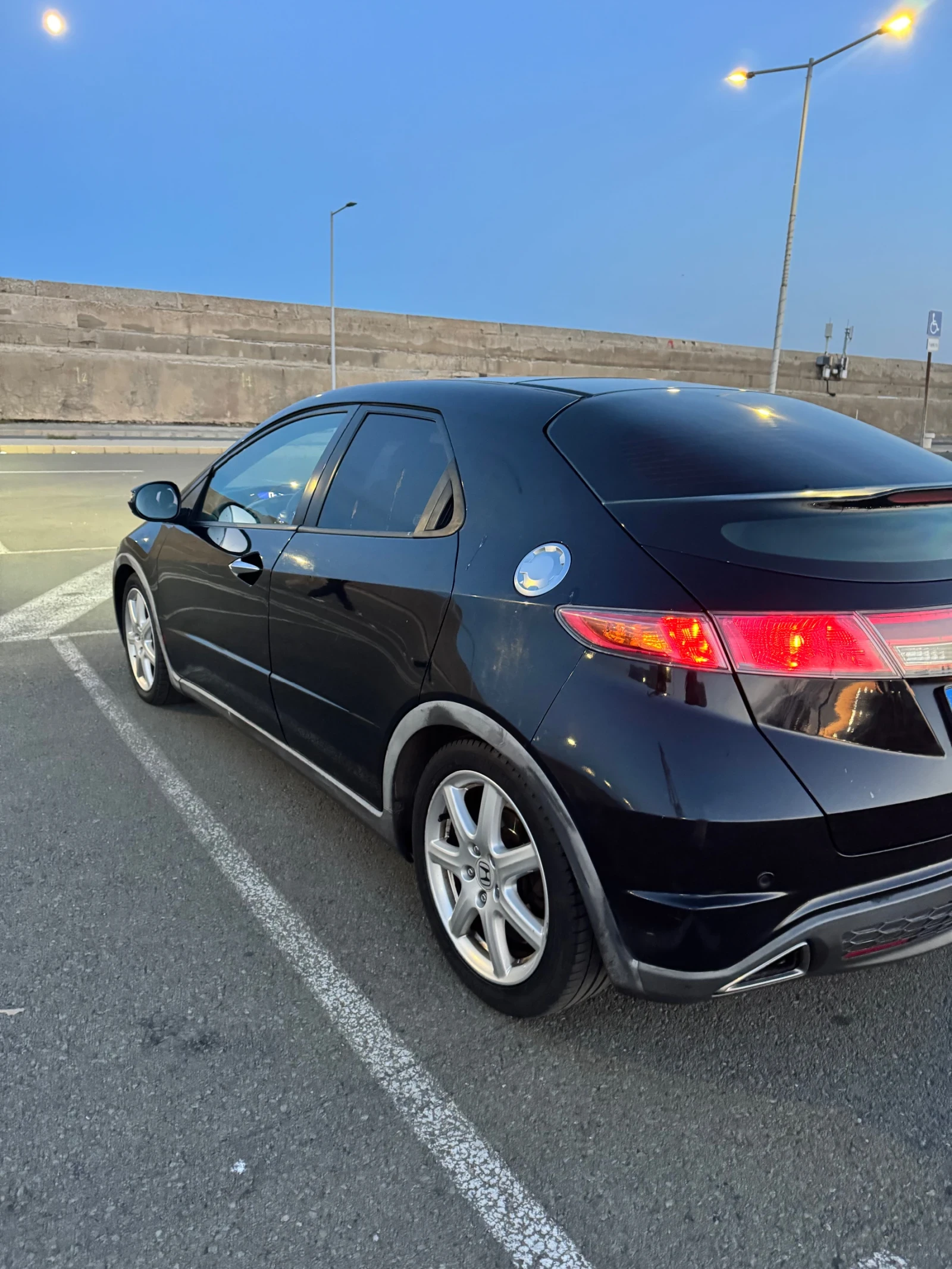 Honda Civic Honda Civic 2.2 i-CTDi   140 к.с.   Панорама   , снимка 3 - Автомобили и джипове - 55145523
