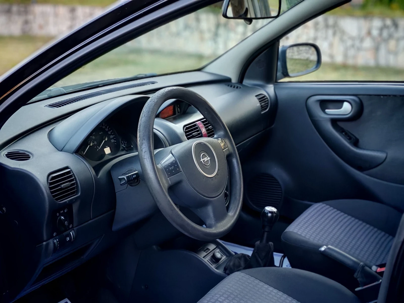 Opel Corsa 1.2I 16V(75)* FACELIFT* КЛИМАТИК* НОВ ВНОС* , снимка 14 - Автомобили и джипове - 55285894