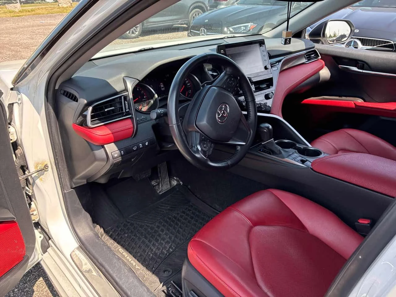 Toyota Camry XSE | АВТОКРЕДИТ БЕЗ ПЪРВОНАЧАЛНА ВНОСКА | , снимка 5 - Автомобили и джипове - 55414534