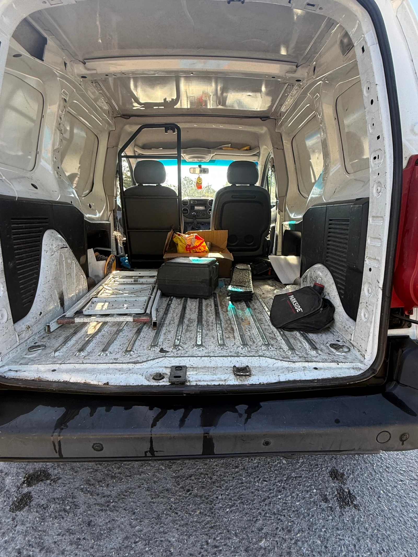 Citroen Berlingo, снимка 6 - Автомобили и джипове - 56011545