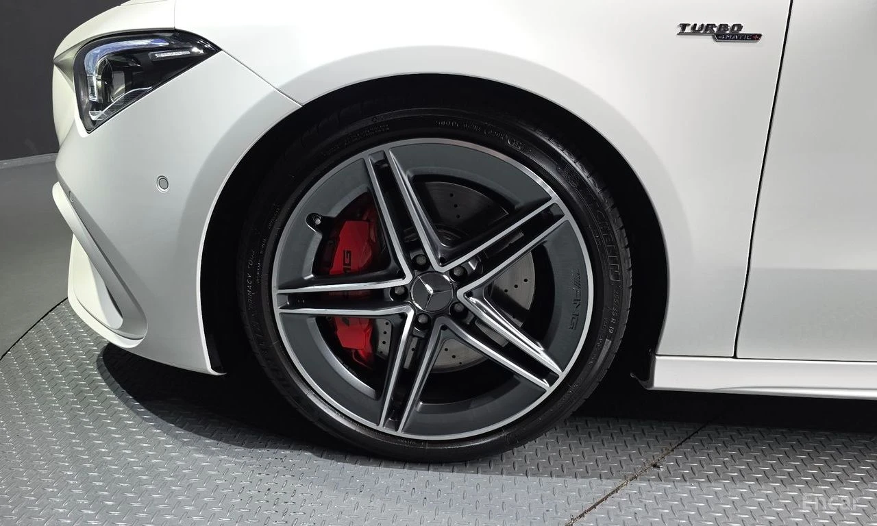 Mercedes-Benz CLA 45 AMG 4MATIC+ * ХЕДЪП* 360КАМЕРА* LANE* ASSIST* , снимка 5 - Автомобили и джипове - 56113950