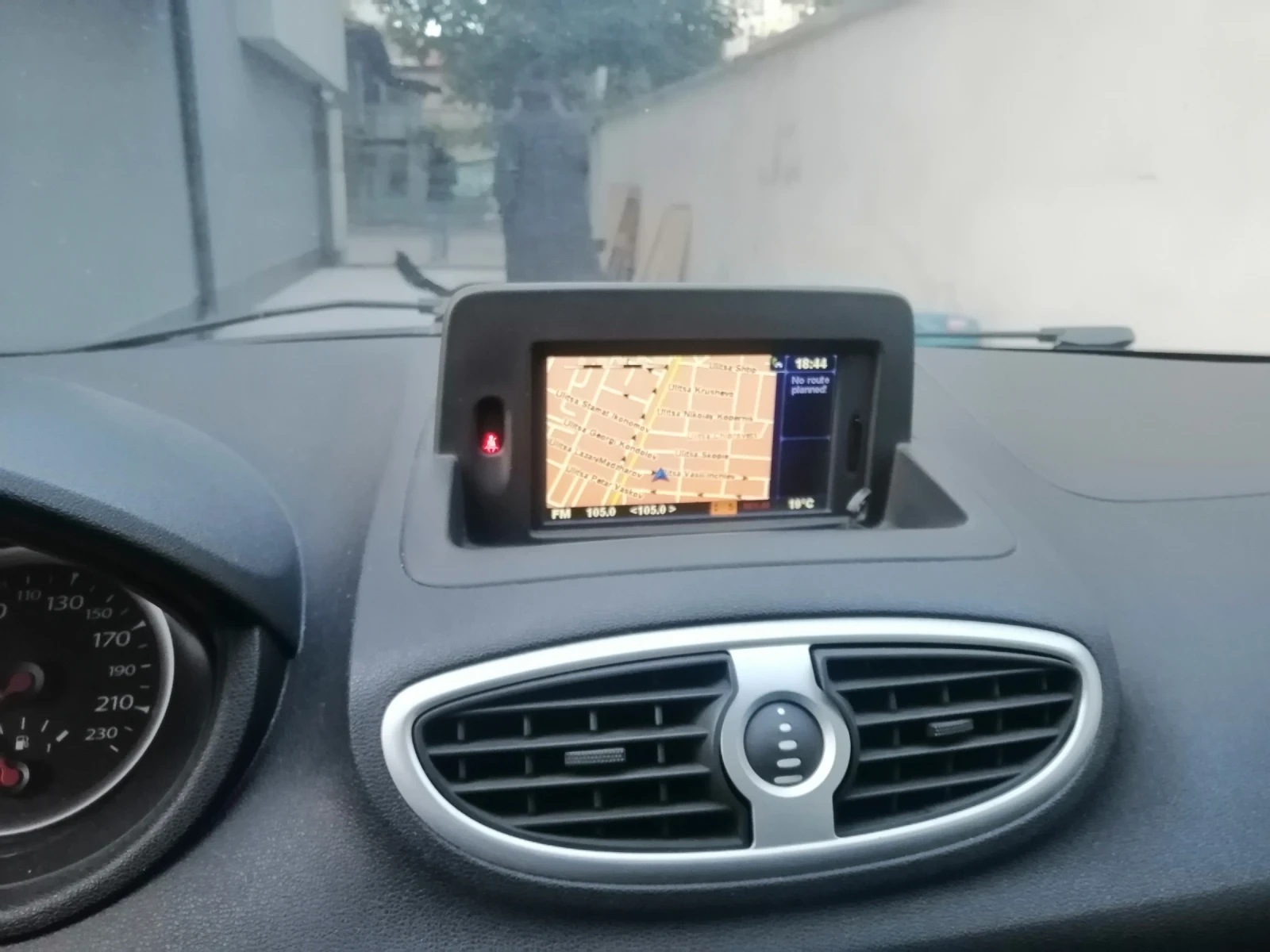 Renault Clio 1, 5дци, снимка 6 - Автомобили и джипове - 56316929