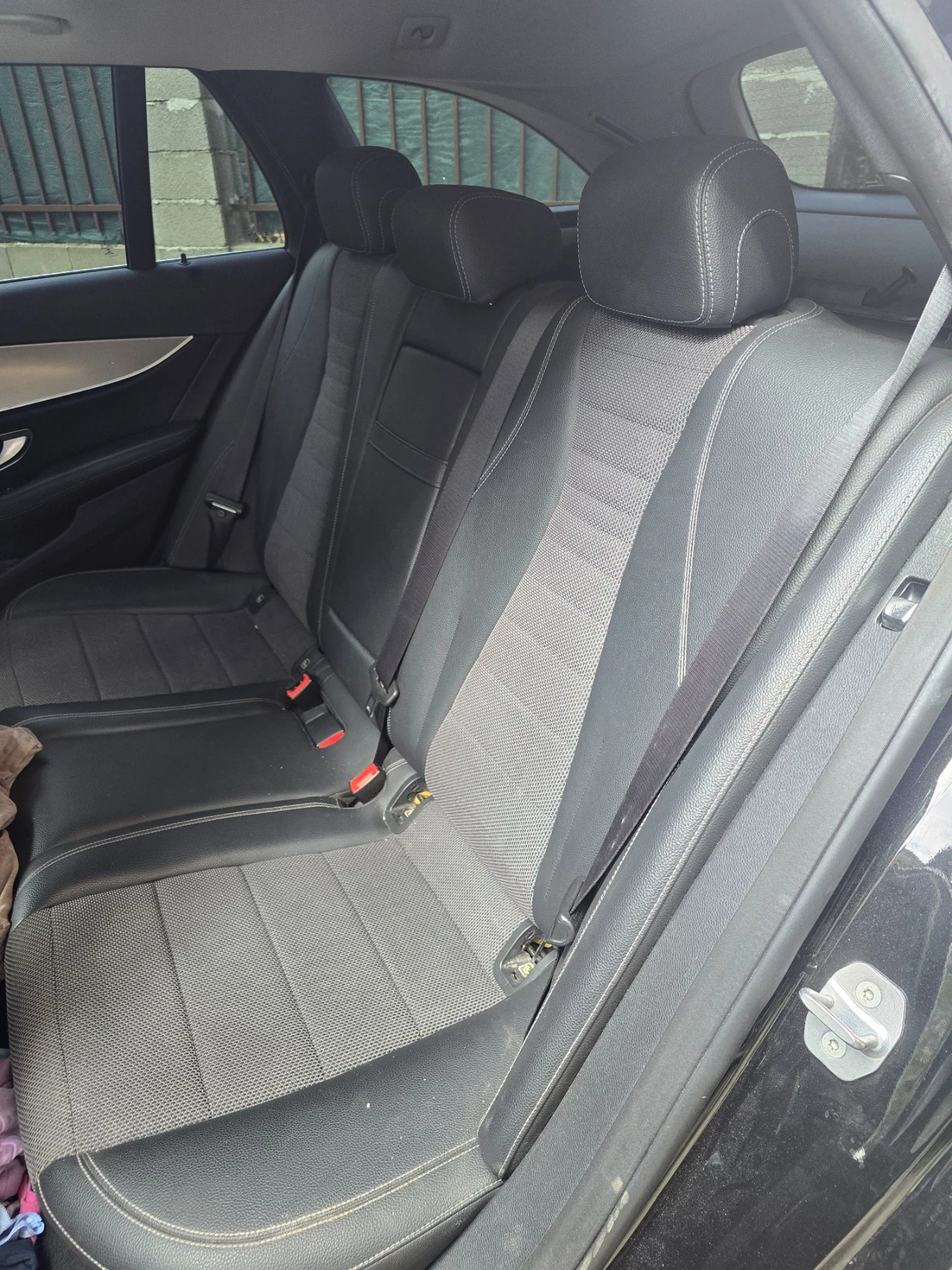Mercedes-Benz E 350 E350d, снимка 9 - Автомобили и джипове - 56555830