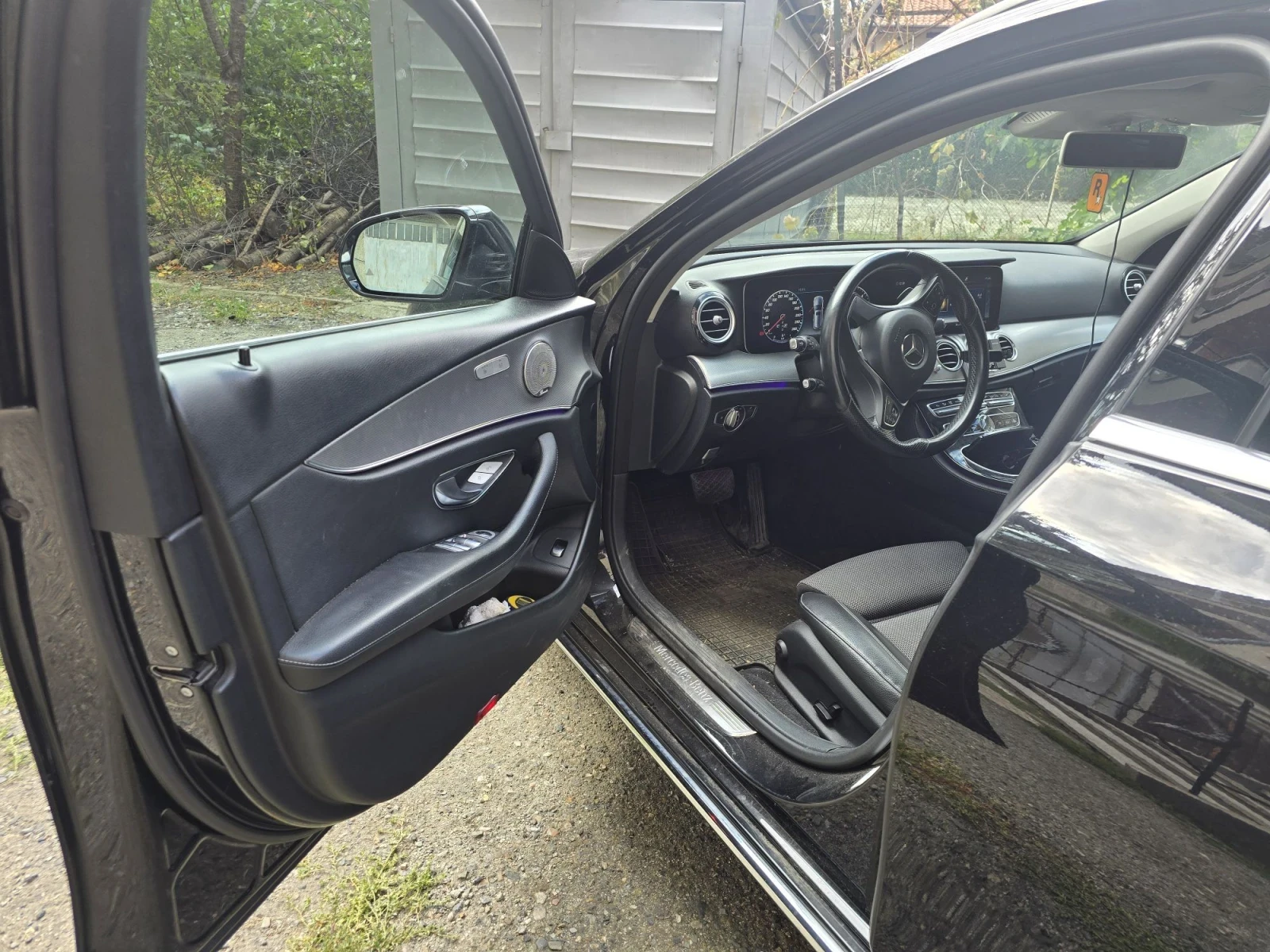 Mercedes-Benz E 350 E350d, снимка 6 - Автомобили и джипове - 56555830