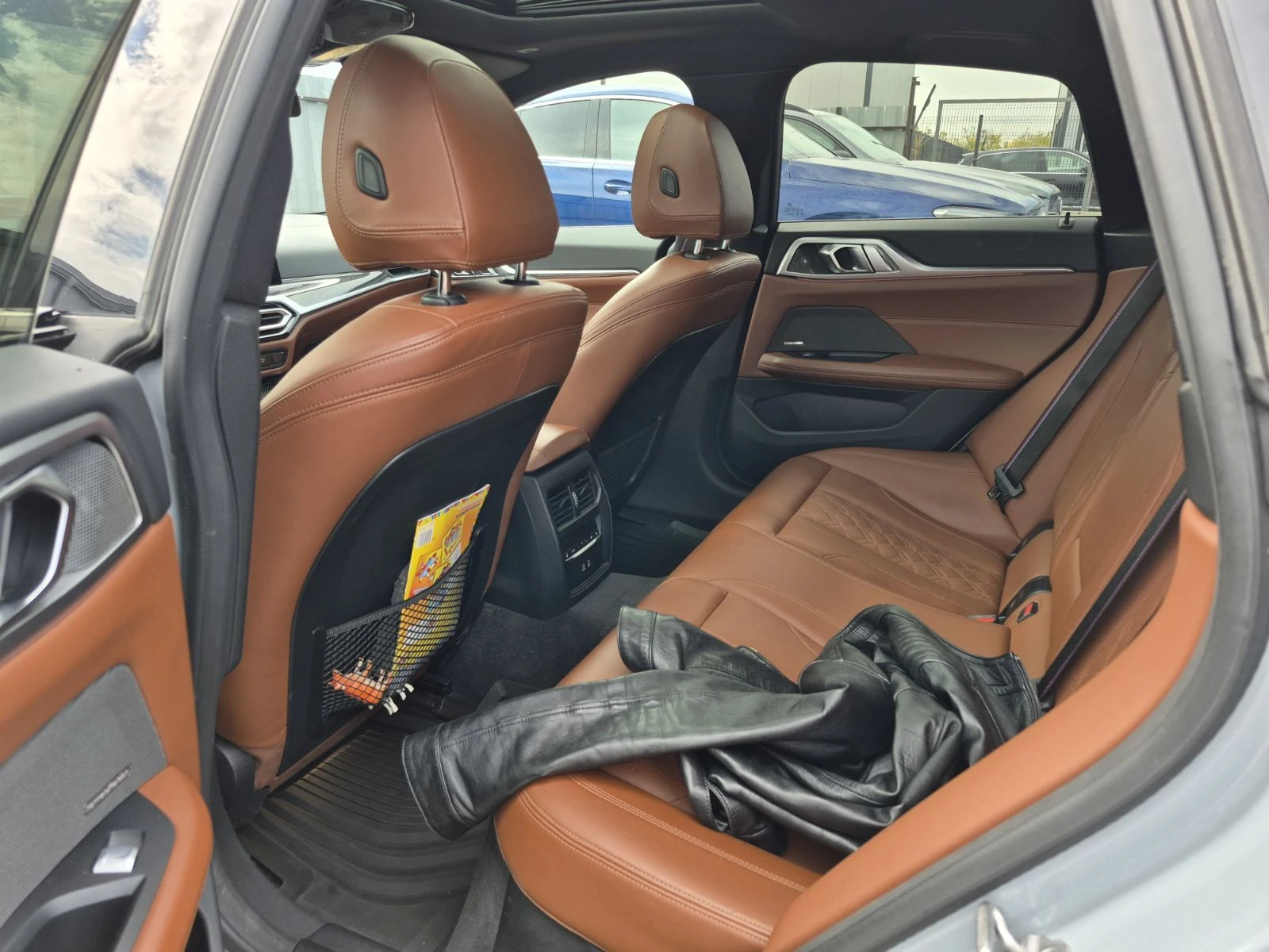 BMW i4 M50 xDrive LASER KeyGO 360 SitzKlima HlK HuD Pano