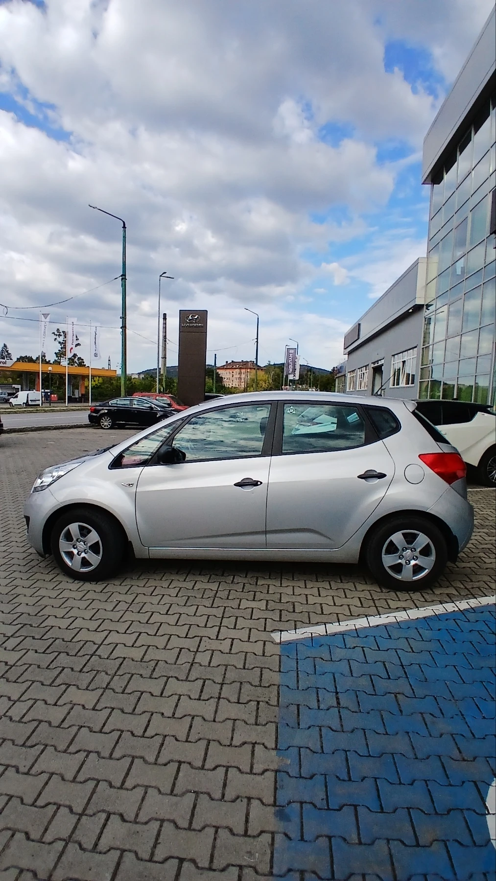 Kia Venga Реални КМ, снимка 6 - Автомобили и джипове - 56657923