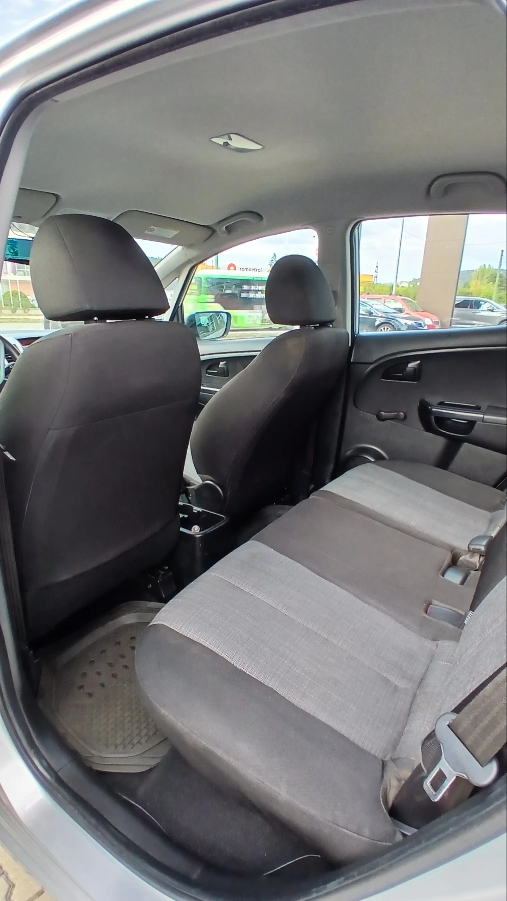 Kia Venga Реални КМ, снимка 9 - Автомобили и джипове - 56657923