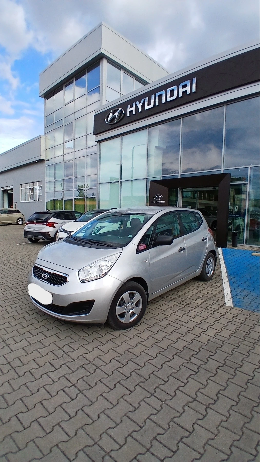 Kia Venga Реални КМ, снимка 2 - Автомобили и джипове - 56657923