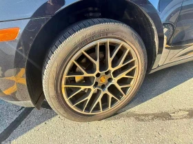 Porsche Macan * AWD * CARFAX * ОПЦИЯ ЗА ФИНАНСИРАНЕ * , снимка 7