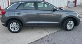VW T-Roc 1.5 TSI пълна сервизна история! - 16500 € / 32271.19 лв. - 96460293 4