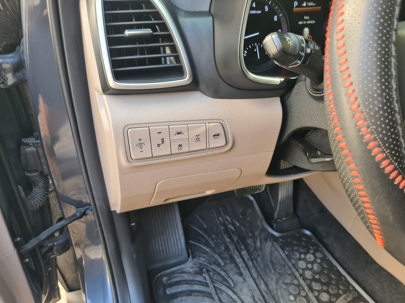 Hyundai Tucson 2, 4L 4x4 LPG Limitit, снимка 11 - Автомобили и джипове - 43927669