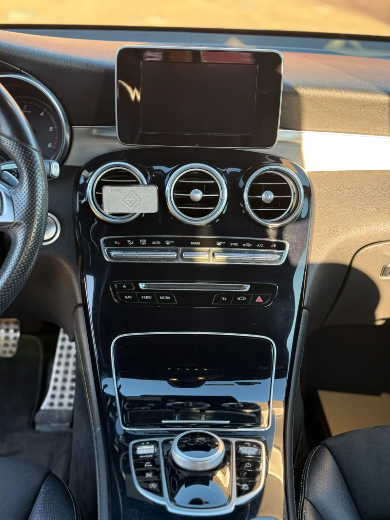 Mercedes-Benz GLC 220 4MATIC 9-G TRONIC, снимка 7 - Автомобили и джипове - 49094431