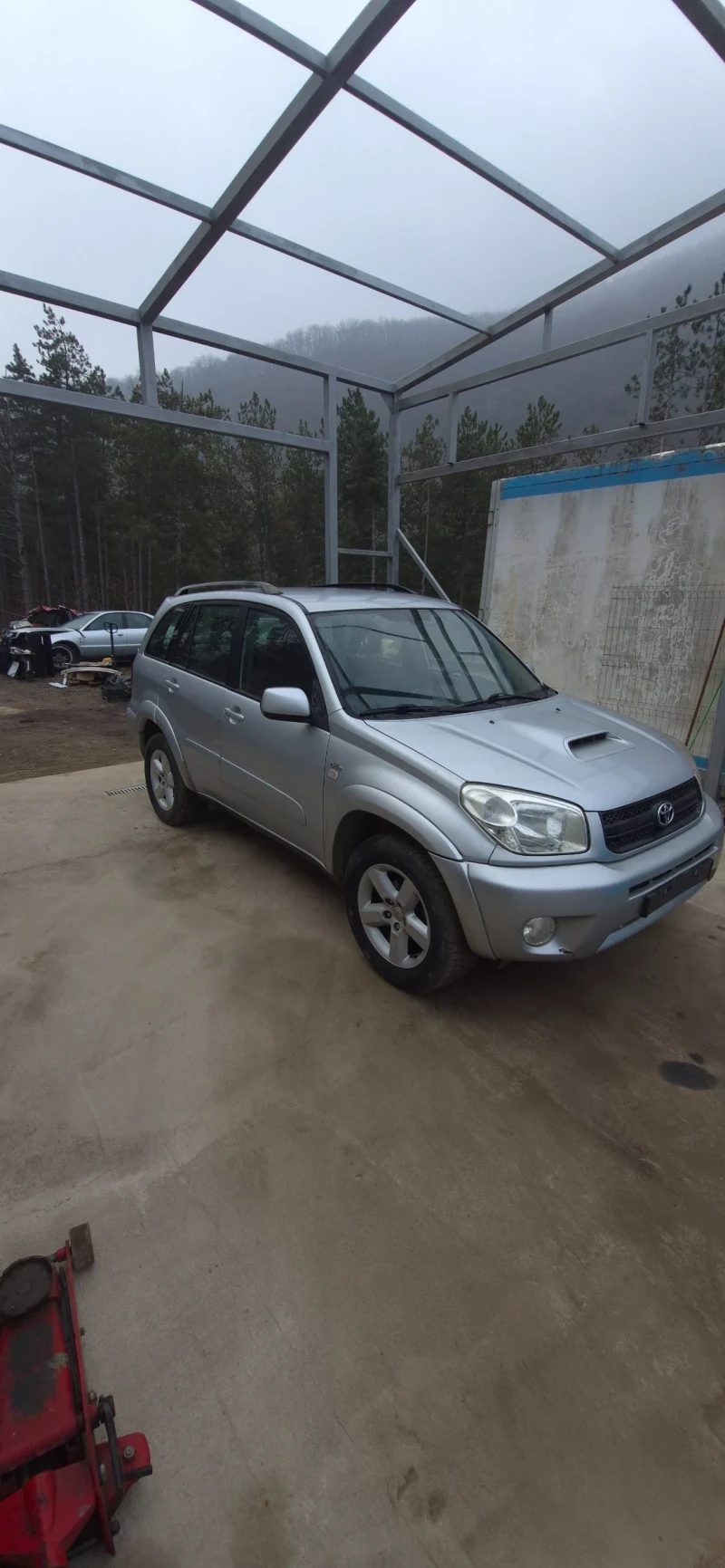 Toyota Rav4 Rav4 d4d 4x4, снимка 5 - Автомобили и джипове - 49325379