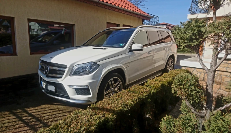 Mercedes-Benz GL 63 AMG Нов от България Всички екстри 7 местен, снимка 6 - Автомобили и джипове - 49386557