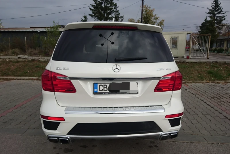 Mercedes-Benz GL 63 AMG Нов от България Всички екстри 7 местен, снимка 2 - Автомобили и джипове - 49386557