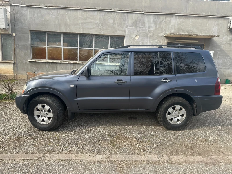 Mitsubishi Pajero, снимка 2 - Автомобили и джипове - 49449618