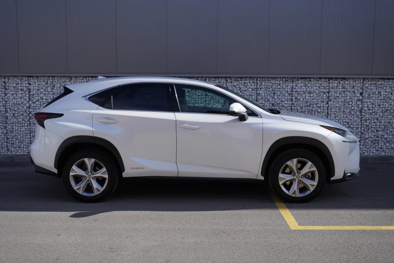 Lexus NX 300h 2.5HYBRID TRI-BEAM LED, 360 Камери, Обдухван115.00, снимка 6 - Автомобили и джипове - 52009691