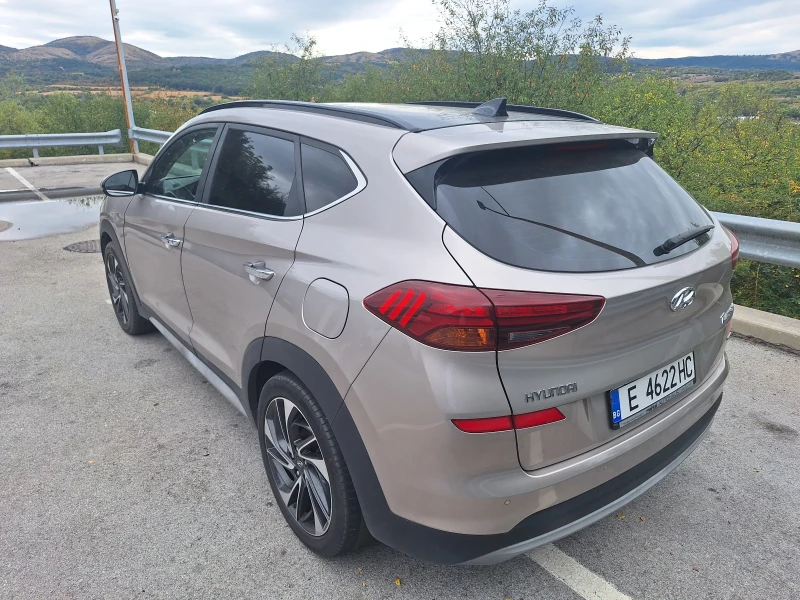 Hyundai Tucson 4х4 PREMIUM, снимка 4 - Автомобили и джипове - 52064814