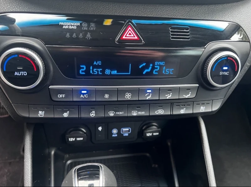 Hyundai Tucson 4х4 PREMIUM, снимка 12 - Автомобили и джипове - 52064814