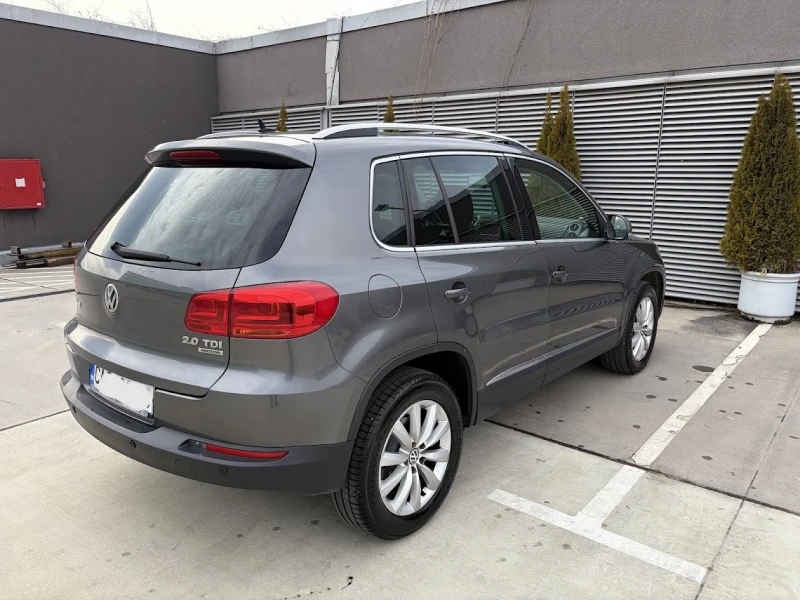 VW Tiguan, снимка 7 - Автомобили и джипове - 53371157