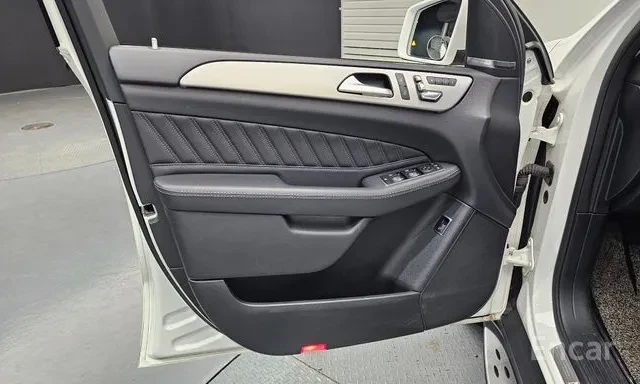 Mercedes-Benz GLE 350 D Coupe AMG 360 ������ �������� Airmatic 53K KM | Mobile.bg � ����������� 11