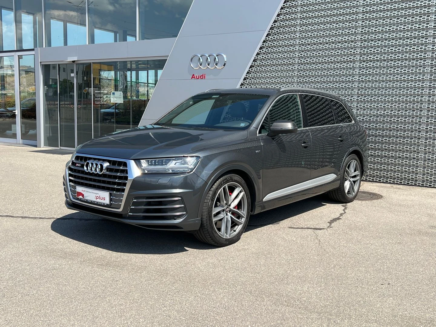 Audi SQ7 4.0 TDI quattro - изображение 6