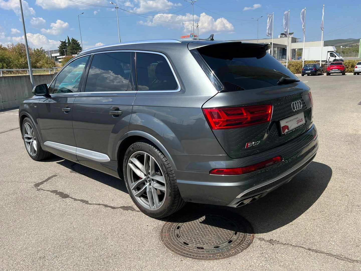 Audi SQ7 4.0 TDI quattro - изображение 4