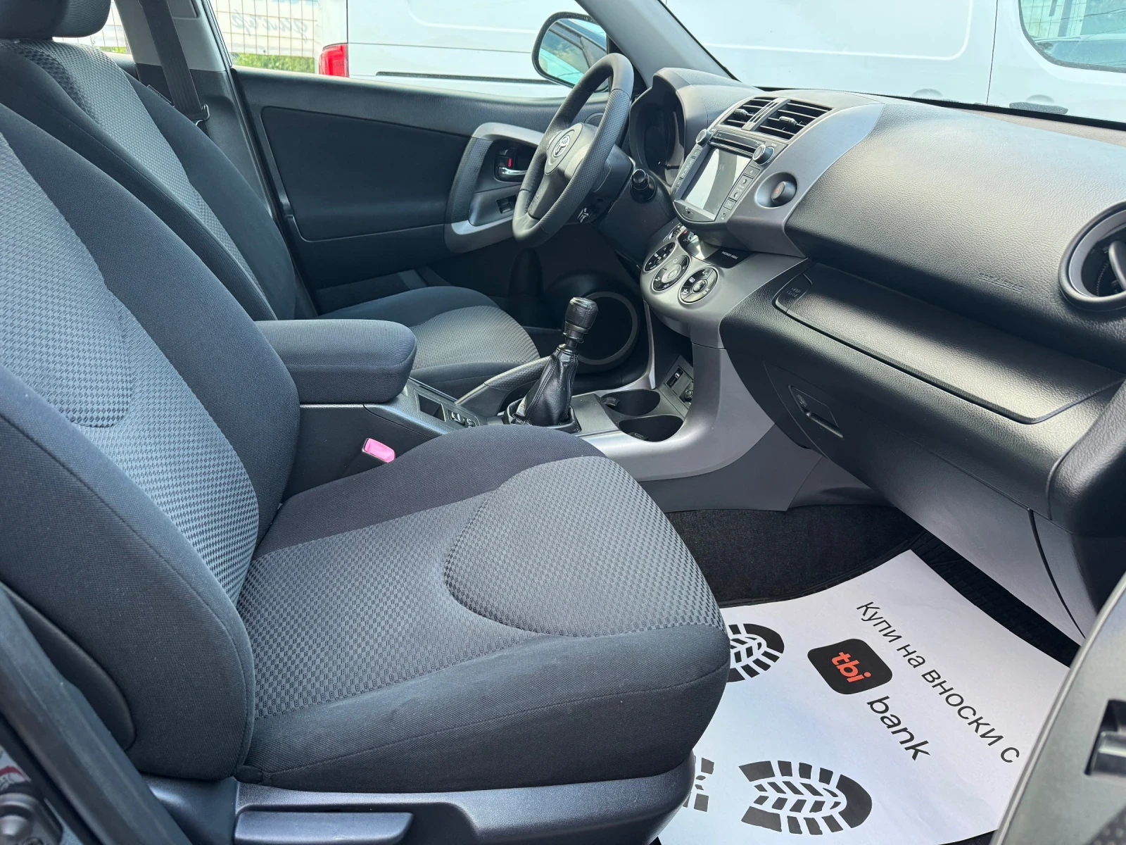 Toyota Rav4 D4D - изображение 10