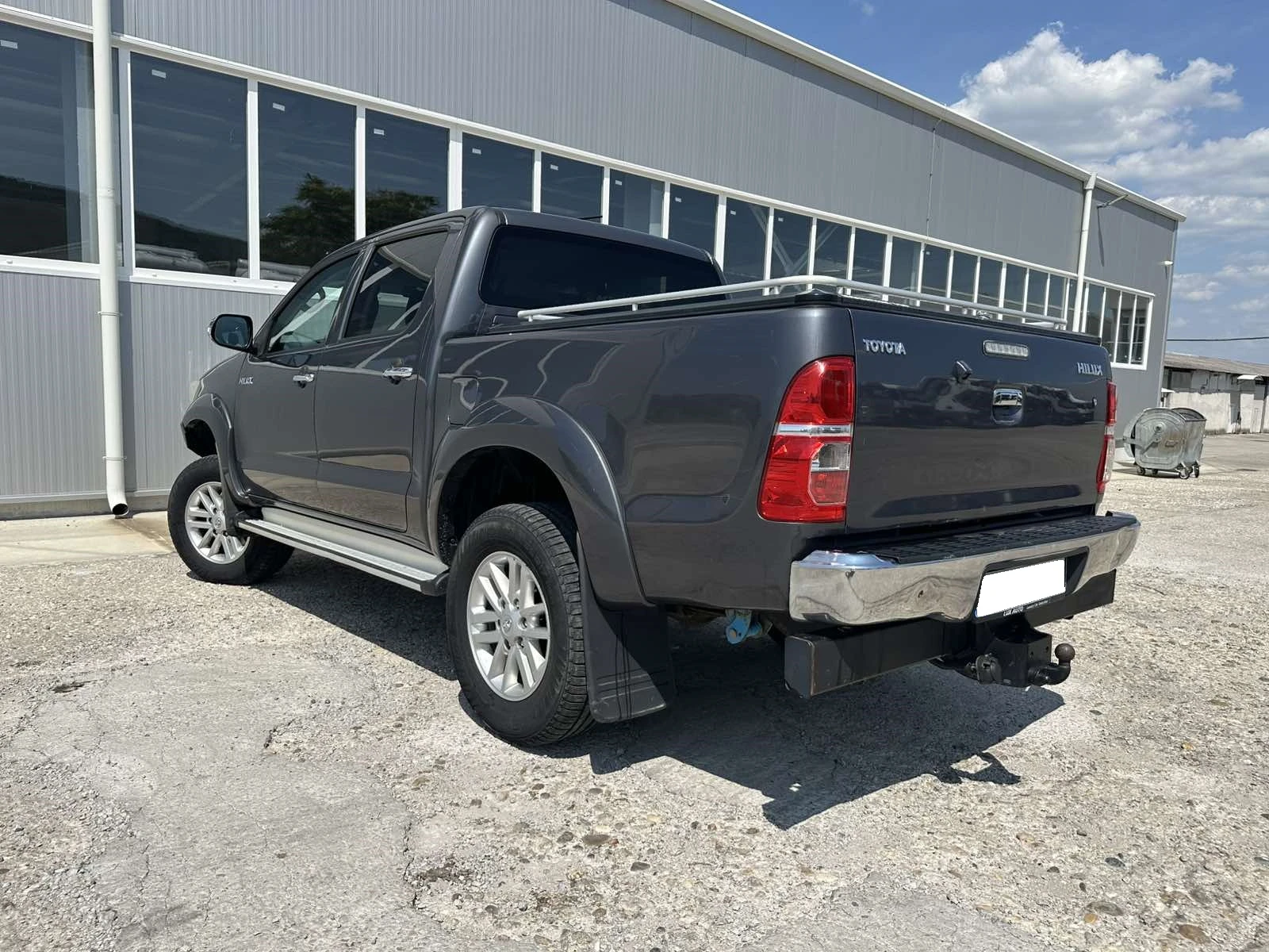 Toyota Hilux 3.0 D4-D AUTO - изображение 7