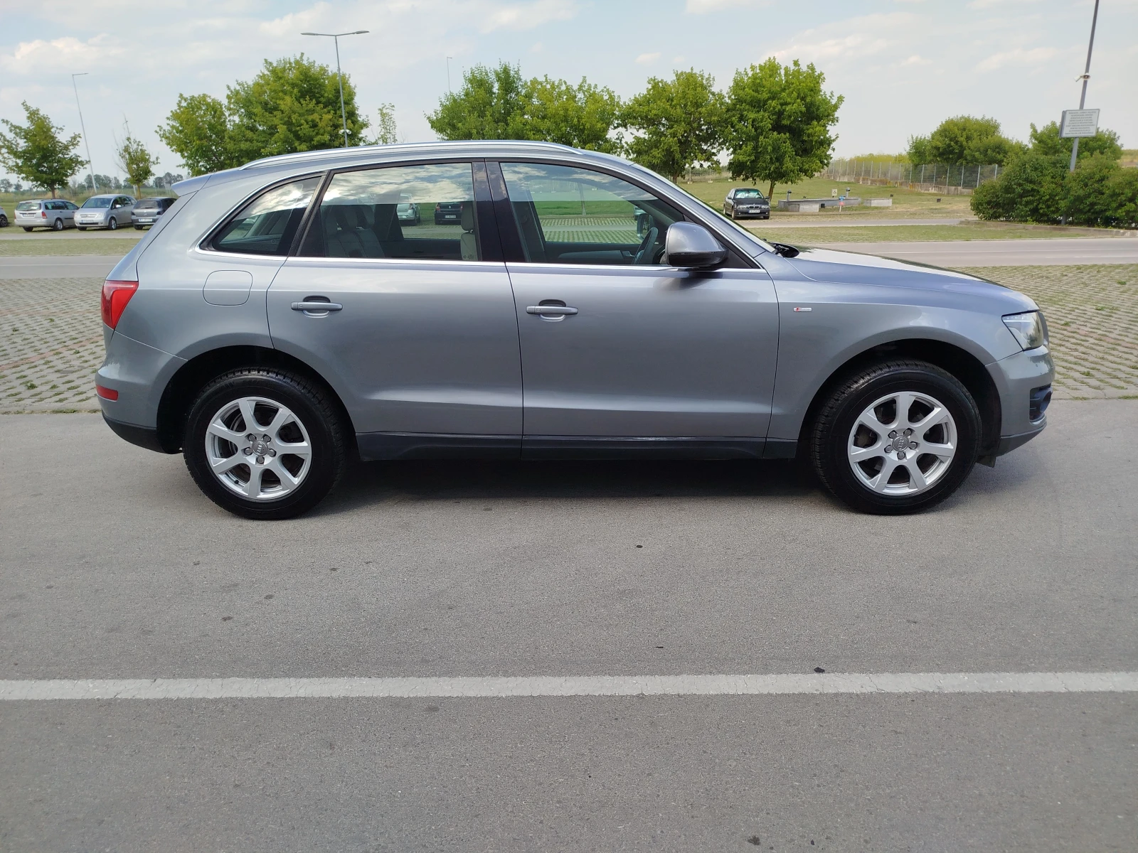 Audi Q5 2.0TDI-LED-XENON - изображение 6