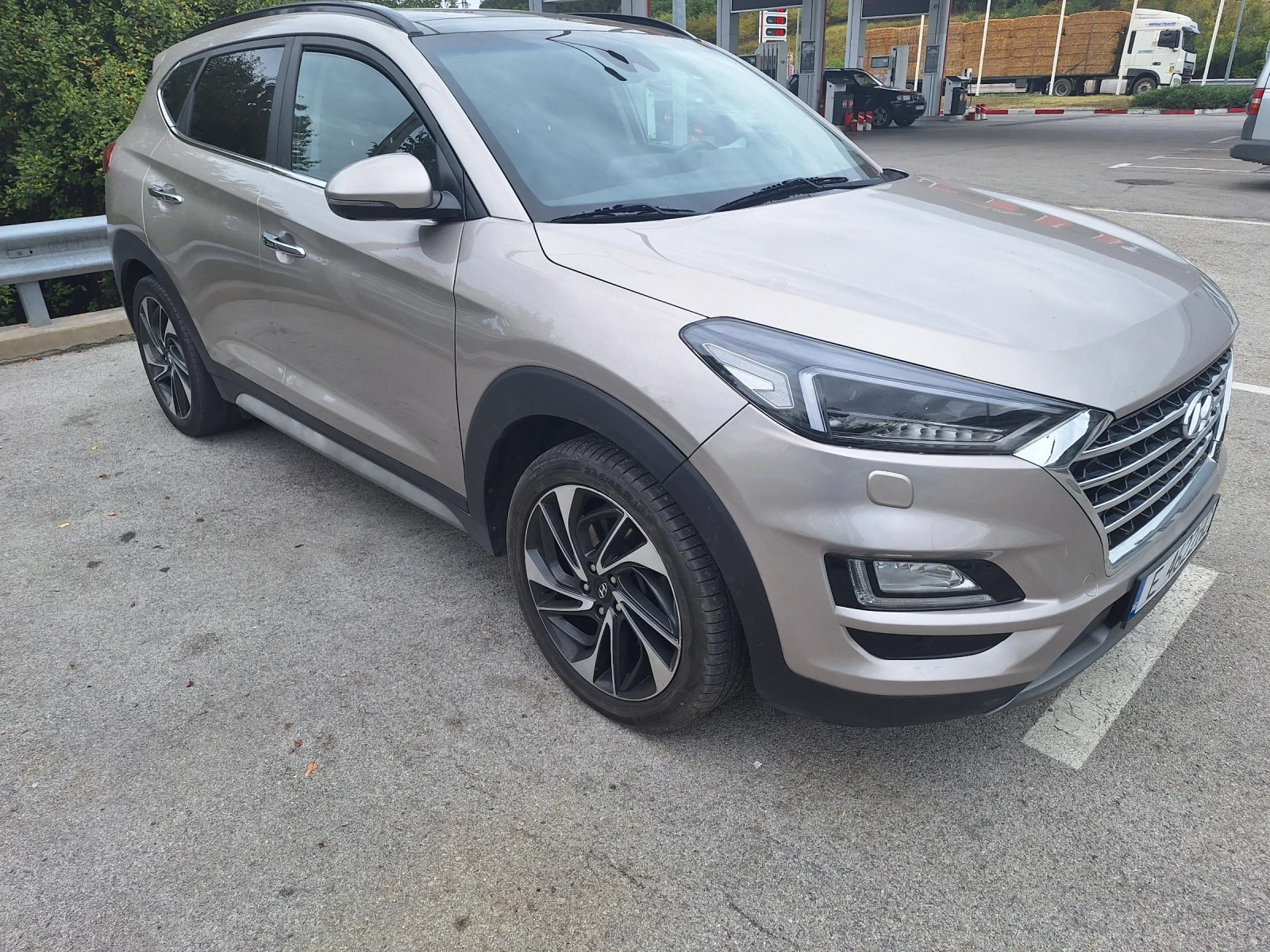 Hyundai Tucson 4х4 PREMIUM - изображение 2