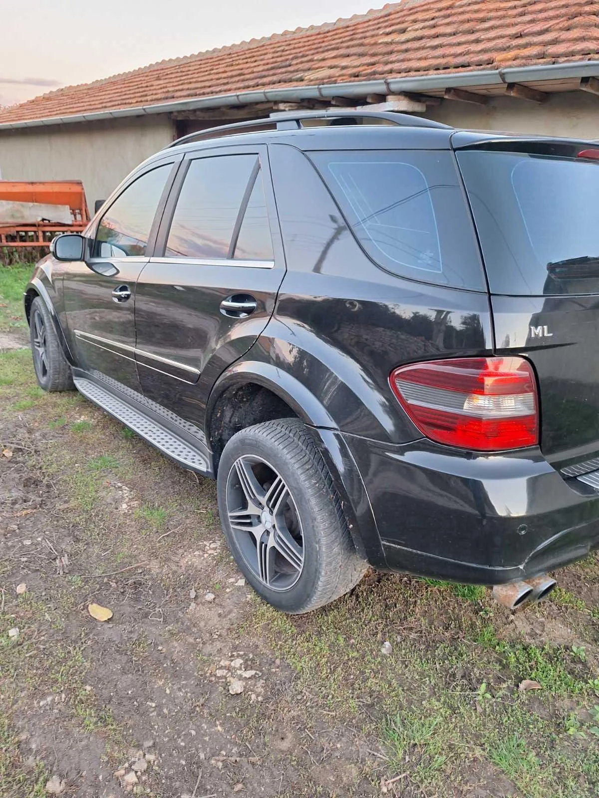 Mercedes-Benz ML 320 AMG Pakket - изображение 4