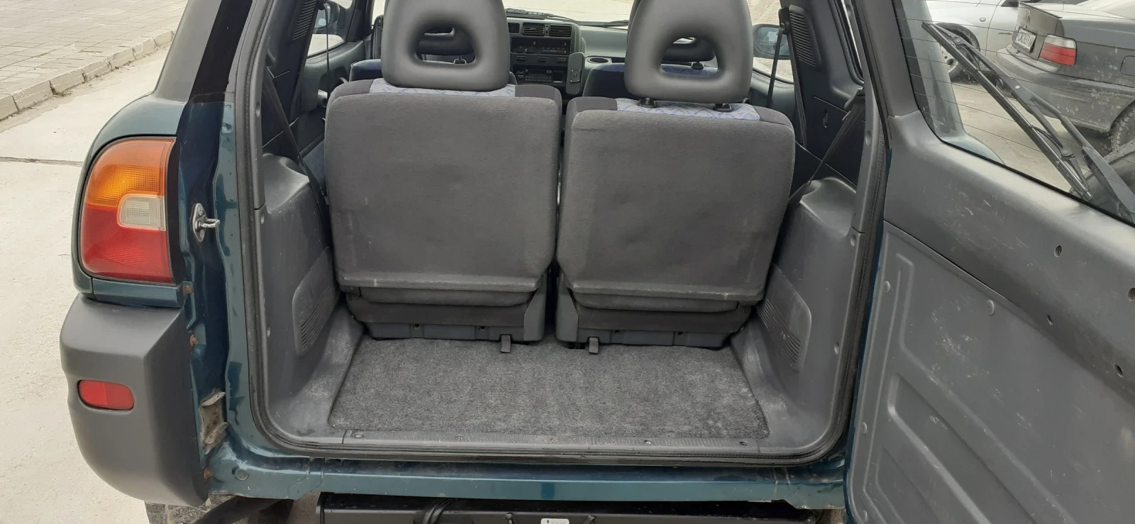 Toyota Rav4 2.0 i 129 k.c. 4�4 | Mobile.bg � ����������� 12