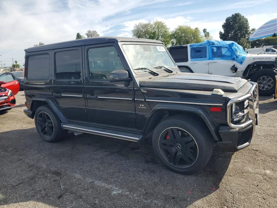 Mercedes-Benz G 63 AMG MATIC* Premium Audio* Keyless* КОЖА* ПОДГРЕВ - изображение 4
