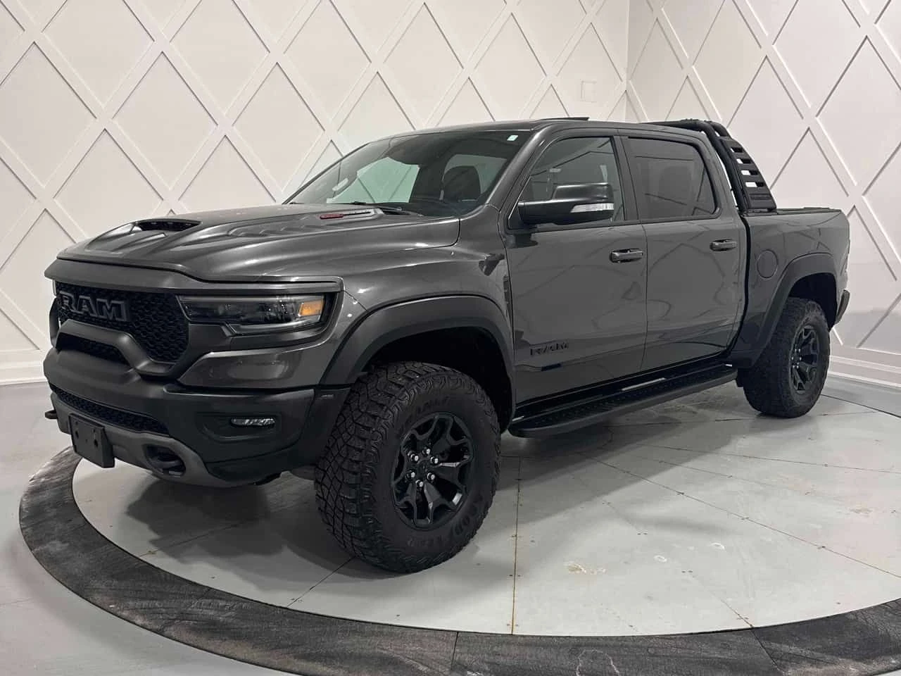 Dodge RAM 1500 TRX  CARFAX | Auto.bg — изображение 1