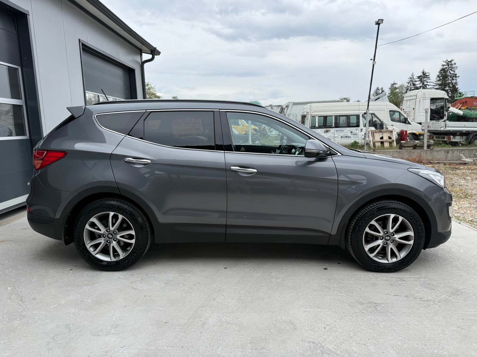 Hyundai Santa fe 2.0crdi 150hp/EURO6, снимка 8 - Автомобили и джипове - 54061331