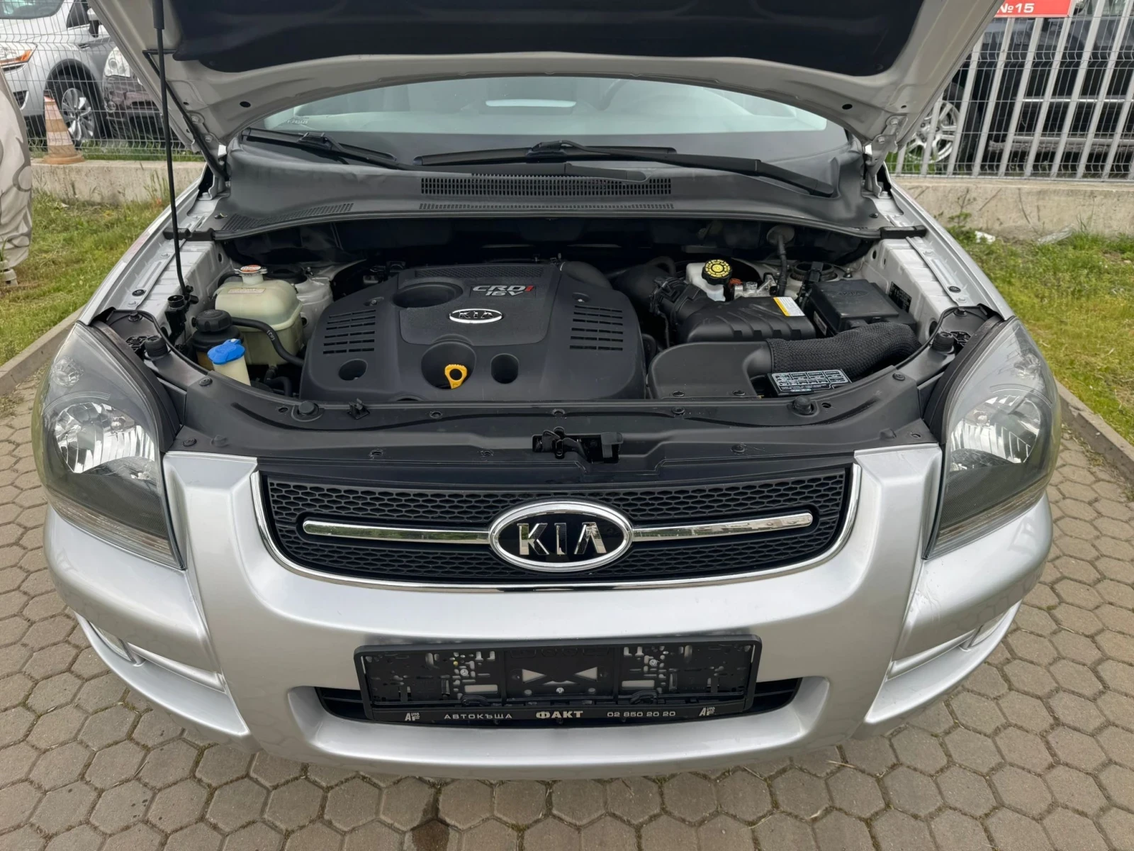 Kia Sportage 2.0CRDi/4x4, снимка 17 - Автомобили и джипове - 54463589