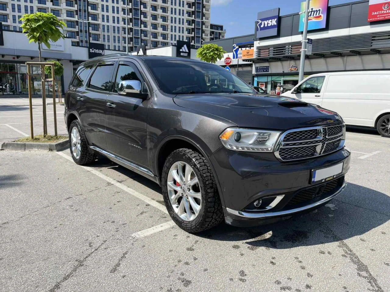 Dodge Durango, снимка 5 - Автомобили и джипове - 54788366