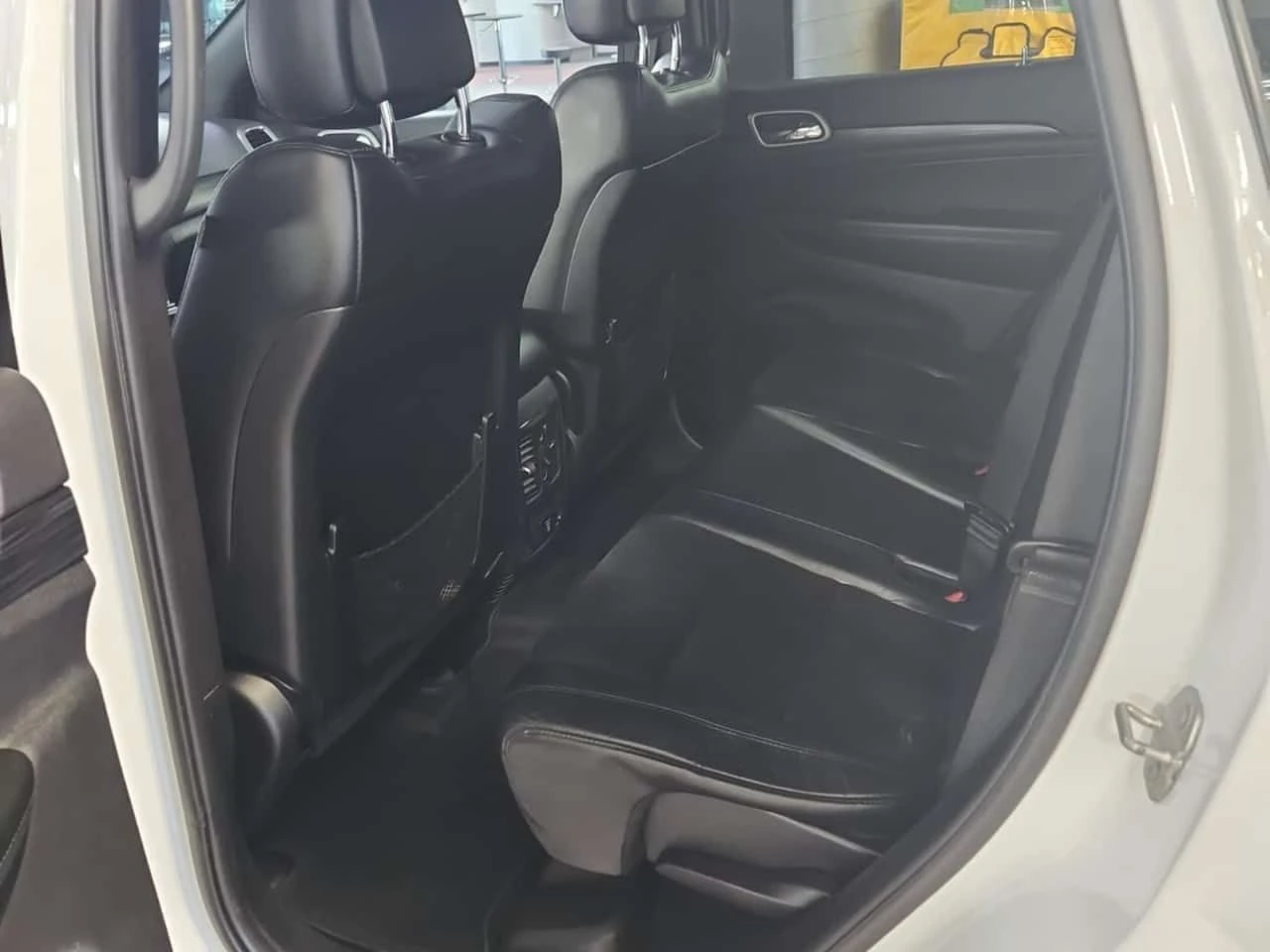 Jeep Grand cherokee ALTITUDE / КОЖА / ЛЕД / ПАНОРАМА , снимка 13 - Автомобили и джипове - 55471526