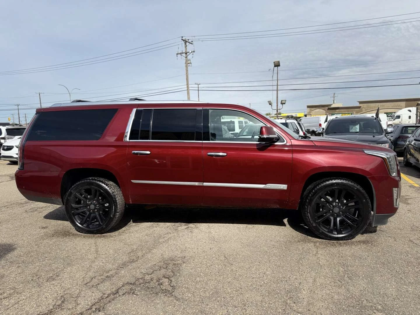 Cadillac Escalade, снимка 5 - Автомобили и джипове - 56020996