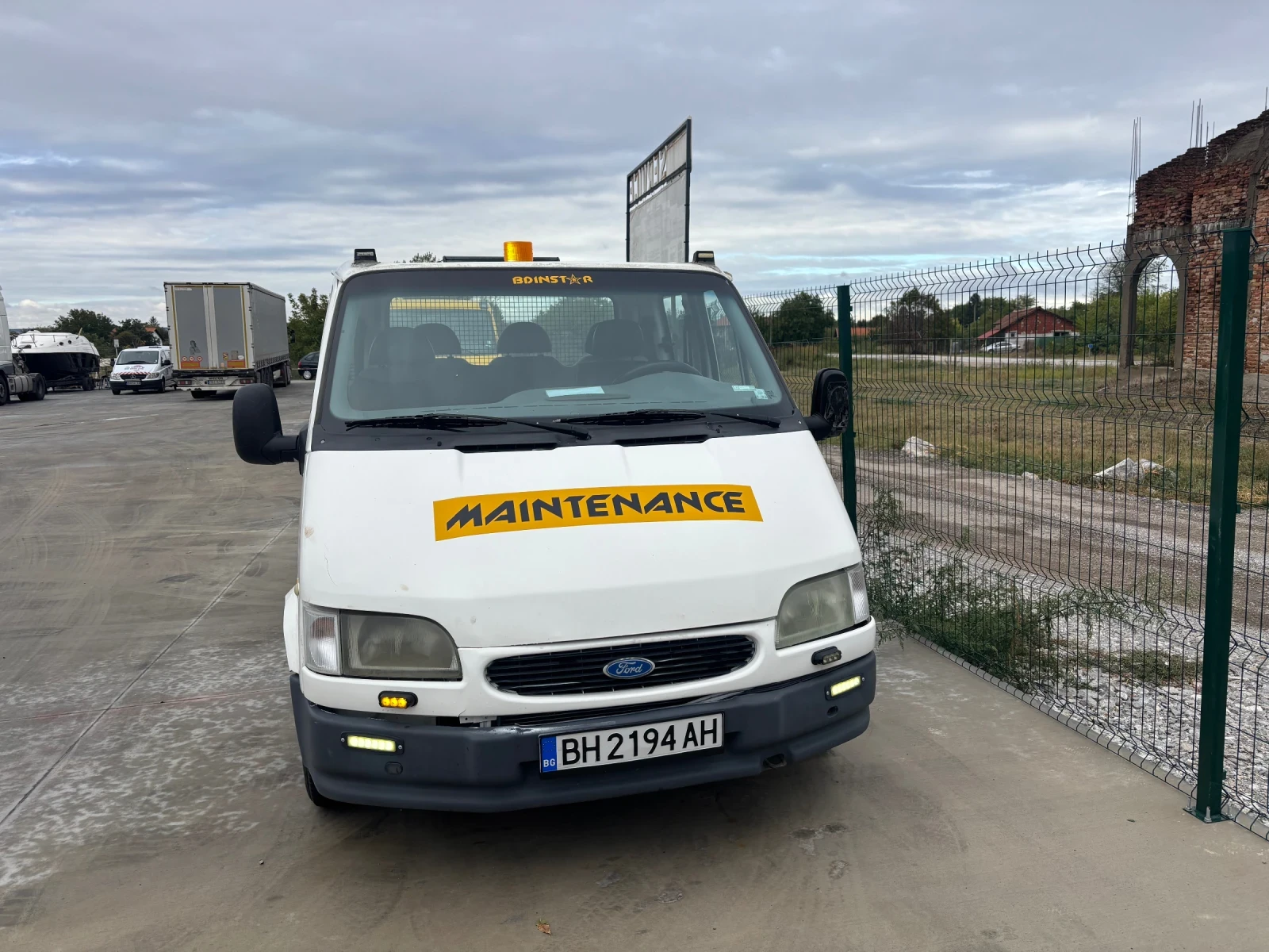 Ford Transit 2.5d - изображение 3