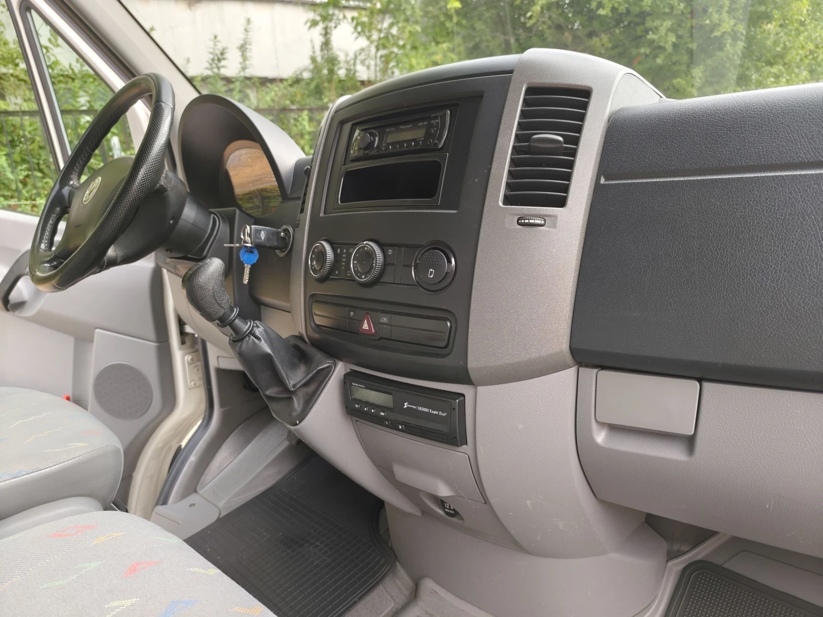 VW Crafter 2.5 136kc | Mobile.bg � ����������� 15