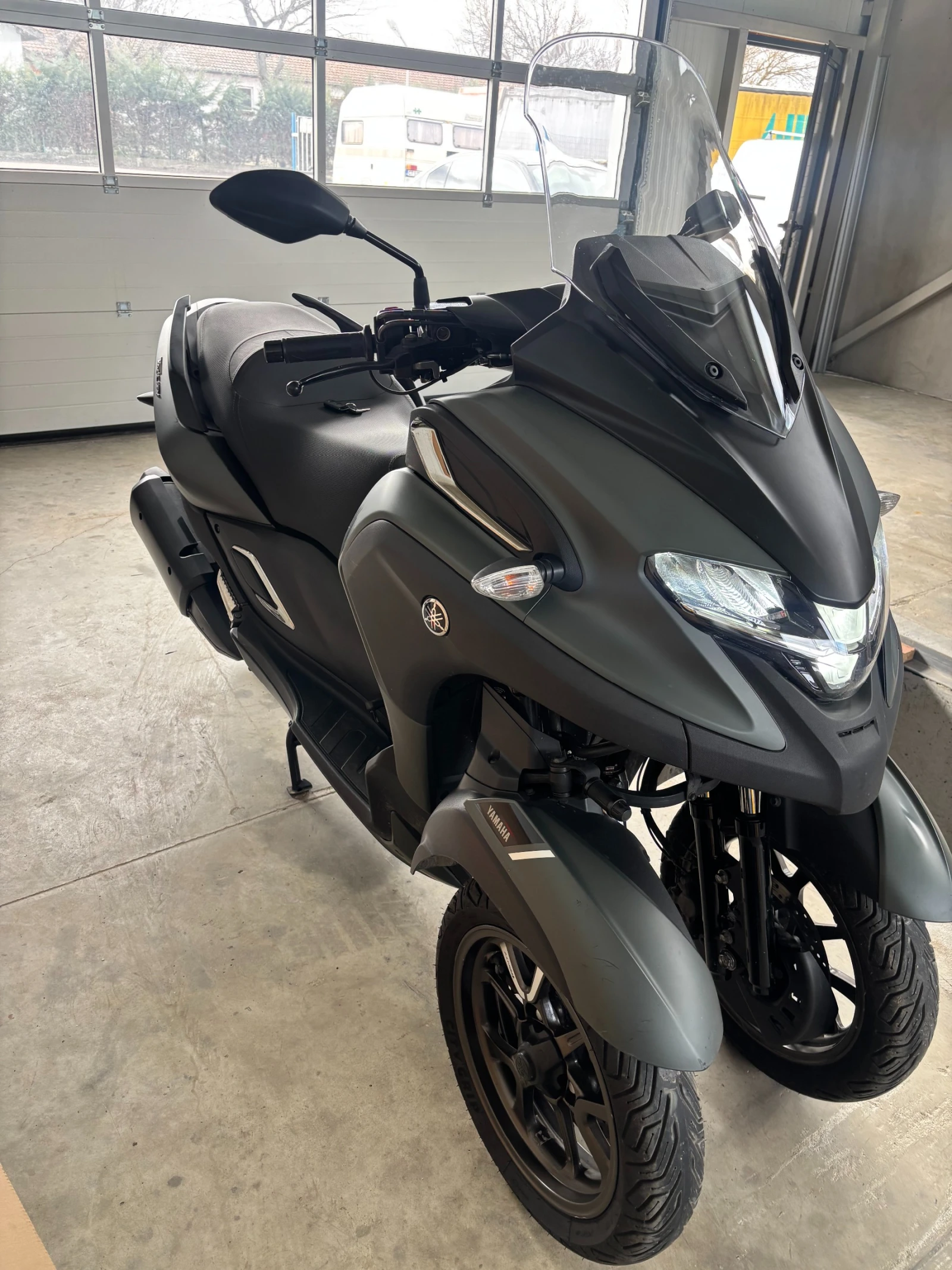 Yamaha Tricity 300i, снимка 2 - Мотоциклети и мототехника - 53784012