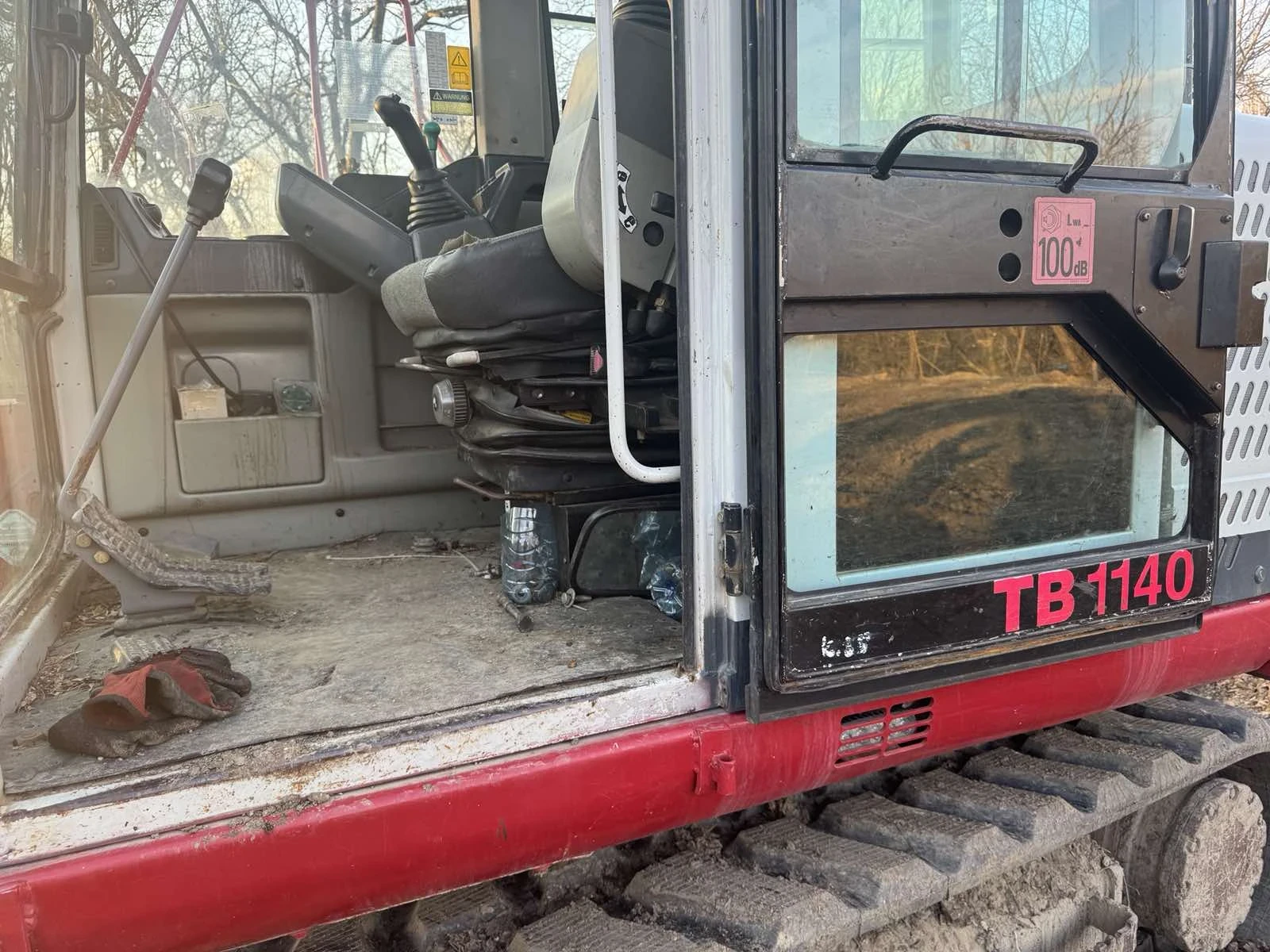 Багер Takeuchi TB1140, снимка 5 - Индустриална техника - 53989010