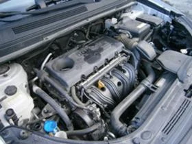 Kia Carens 2.0i 16V, снимка 6