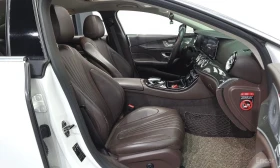 Mercedes-Benz CLS 300 AMG-line, снимка 8