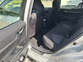 Toyota Camry 2.5L HEV E-CVT  | Mobile.bg    7