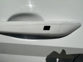 Hyundai Elantra 43000км!!! - 15900 € / 31097.70 лв. - 76108777 6