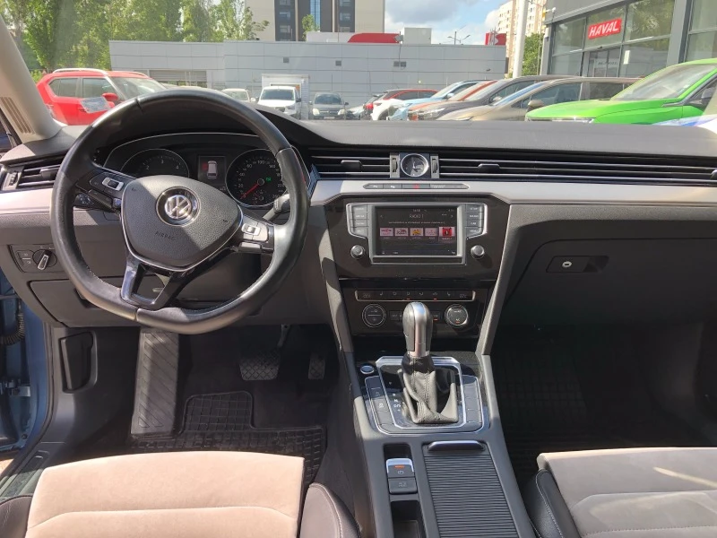 VW Passat 2.0TDI 4MOTION, снимка 13 - Автомобили и джипове - 45479476